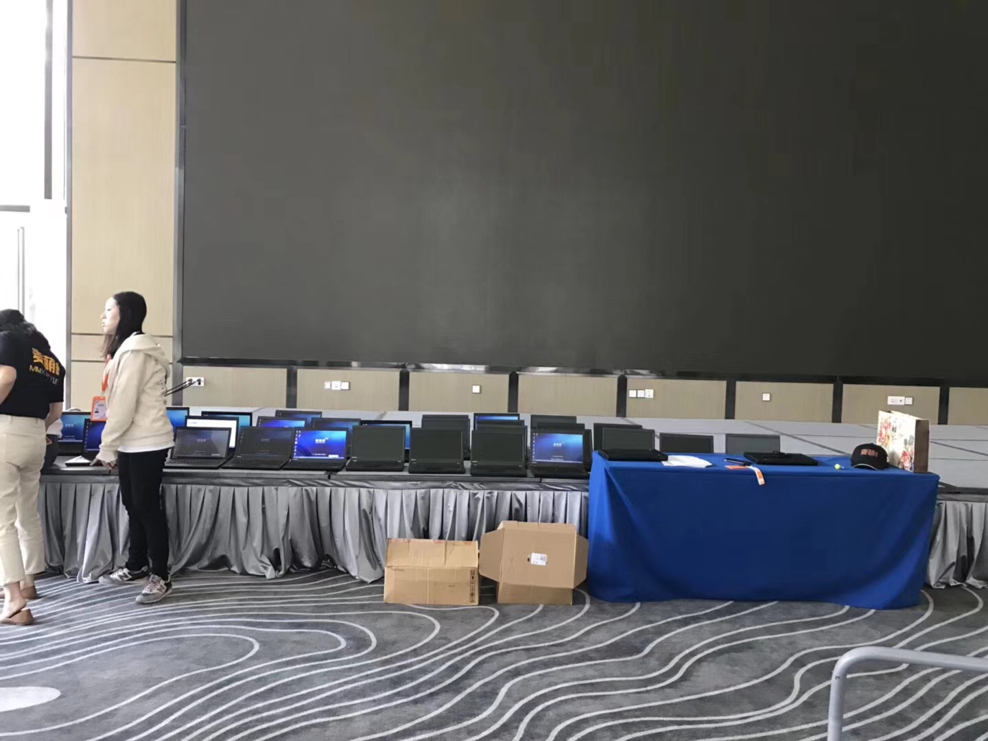 哪些场景适合短期租电脑呢？有哪些优势？